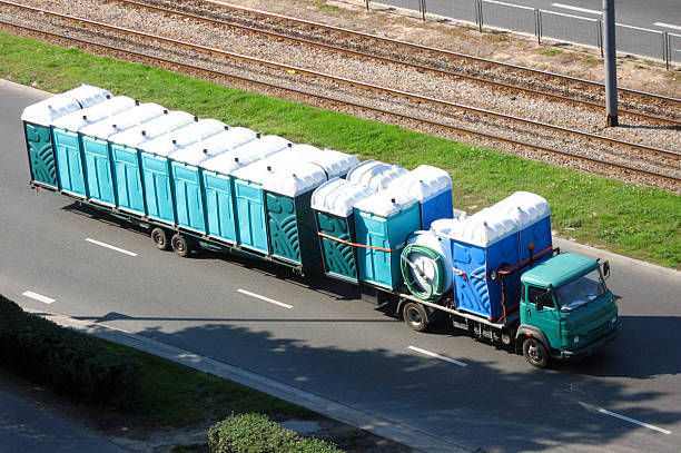 Best Best portable toilet rental  in Dix Hills, NY